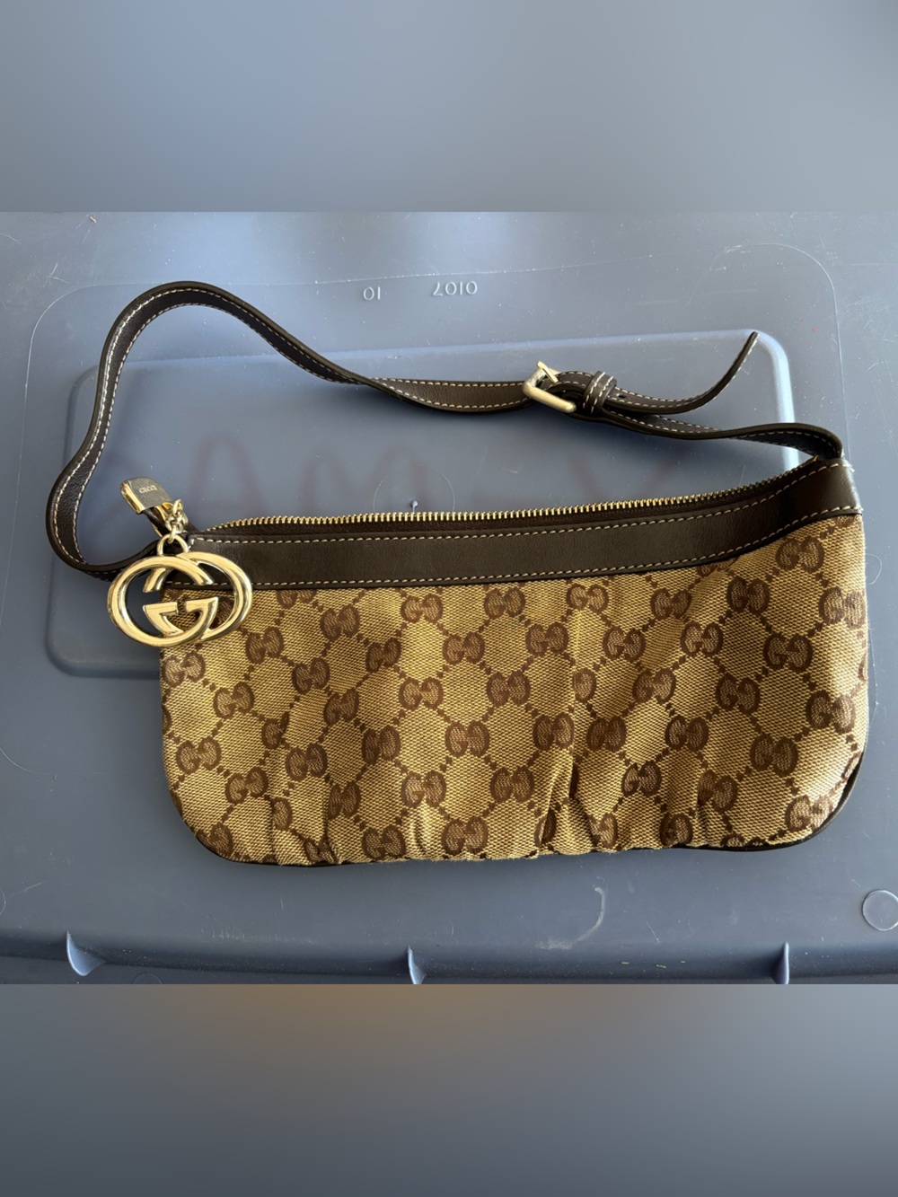 Gucci Brown Monogram interlocking GG Canvas Pochette Bag - GUC